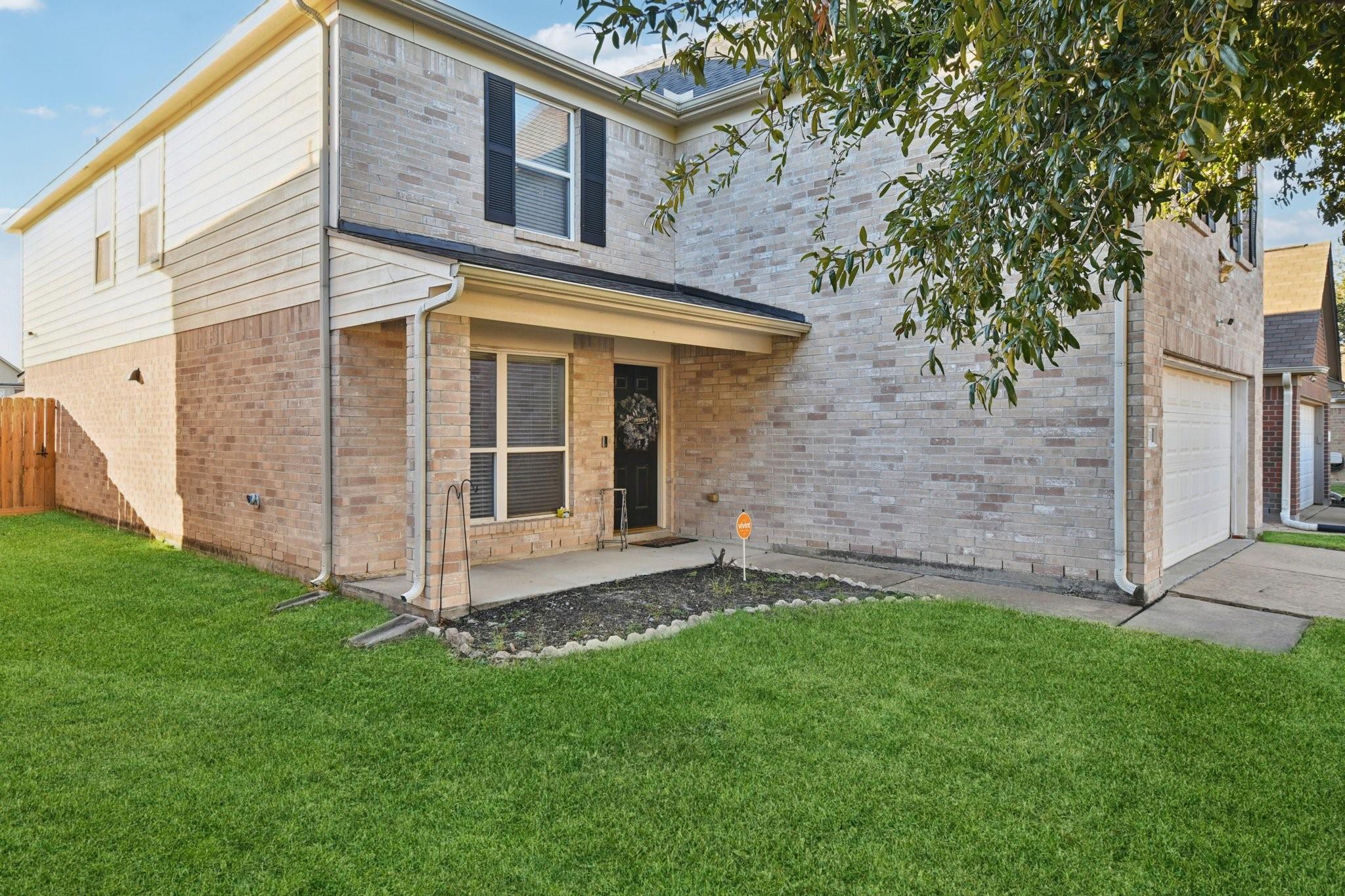 5031 Hickory Burl Court