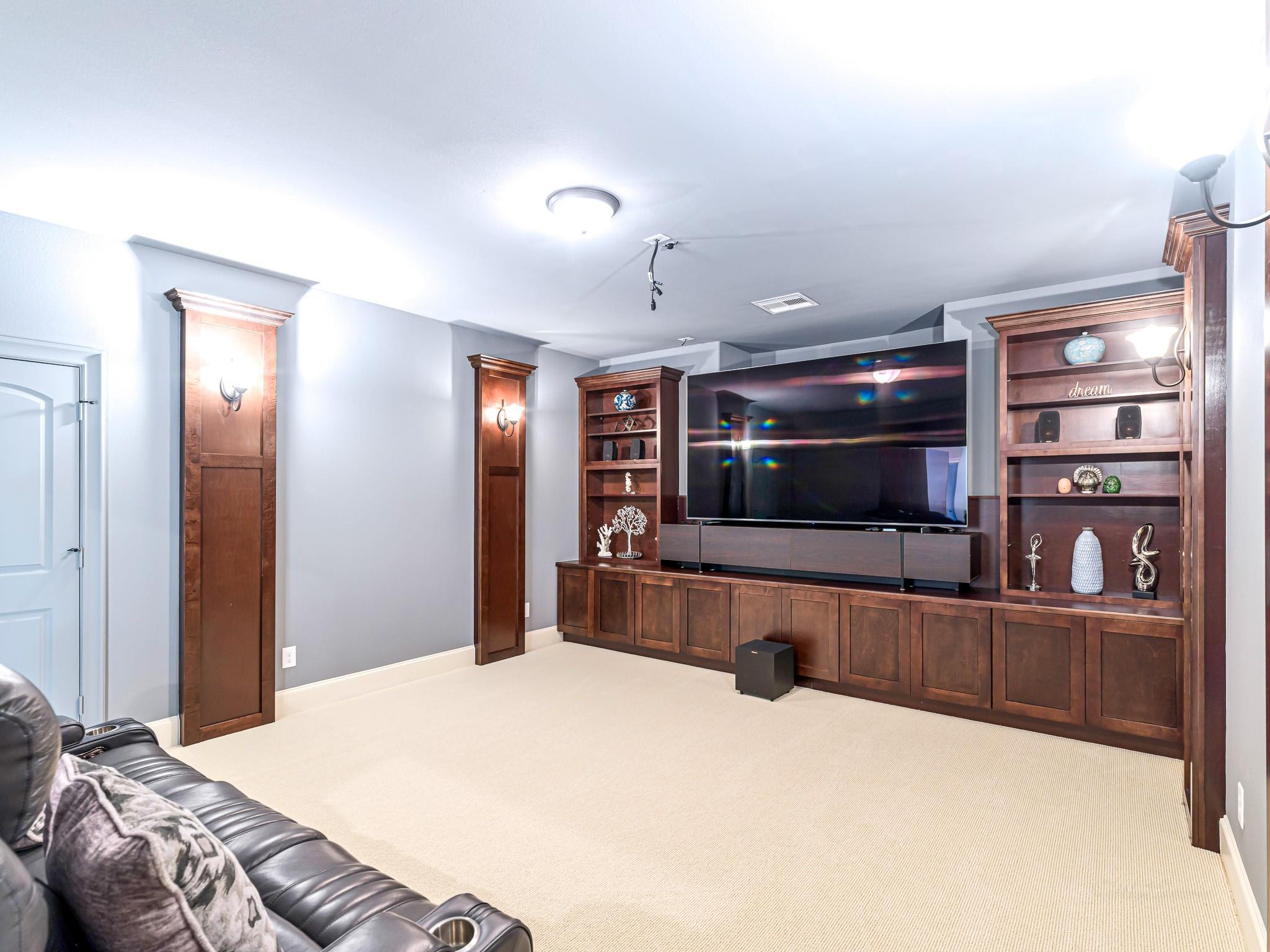 Katy, Texas, 77494, United States, 5 Bedrooms Bedrooms, ,7 BathroomsBathrooms,Residential,Active,2045700