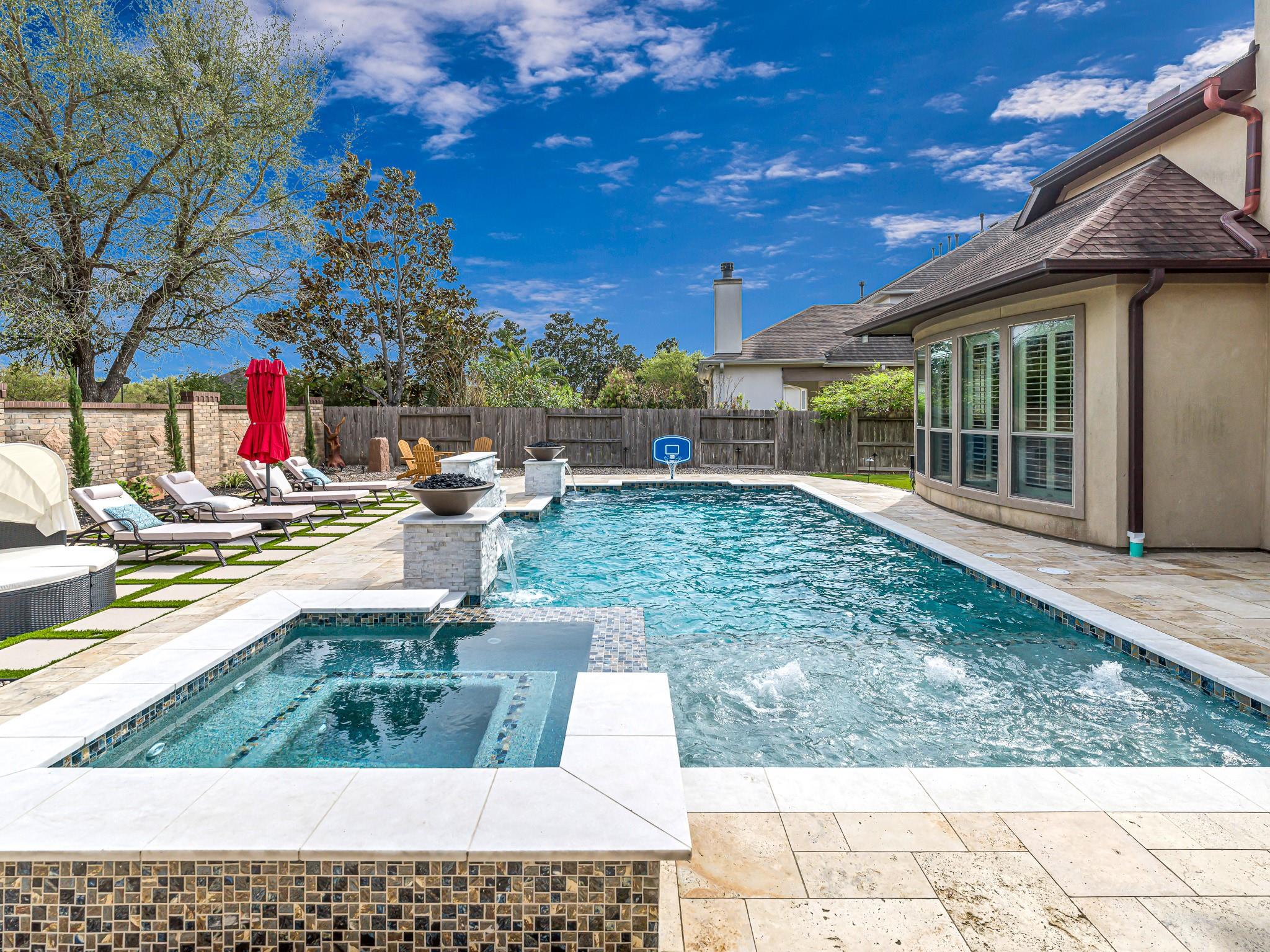 Katy, Texas, 77494, United States, 5 Bedrooms Bedrooms, ,7 BathroomsBathrooms,Residential,Active,2045700