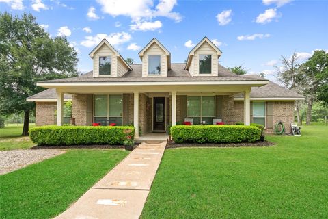 Photo of 32041 Fm 1736 Road, Hempstead, TX 77445 (MLS # 84326018)