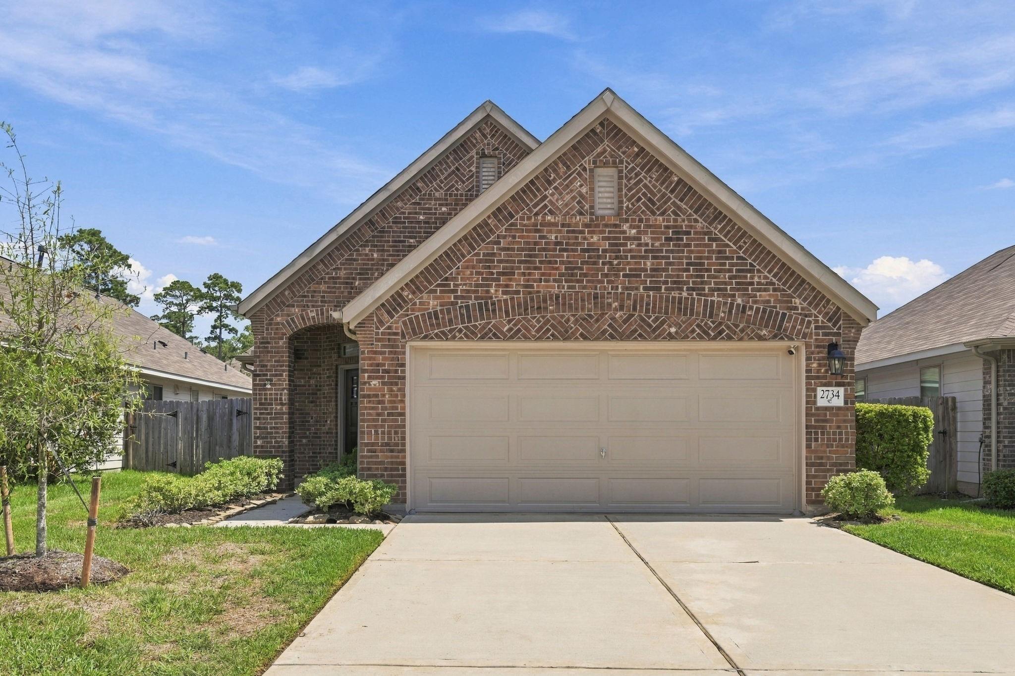 2734 Meadow View Lane
