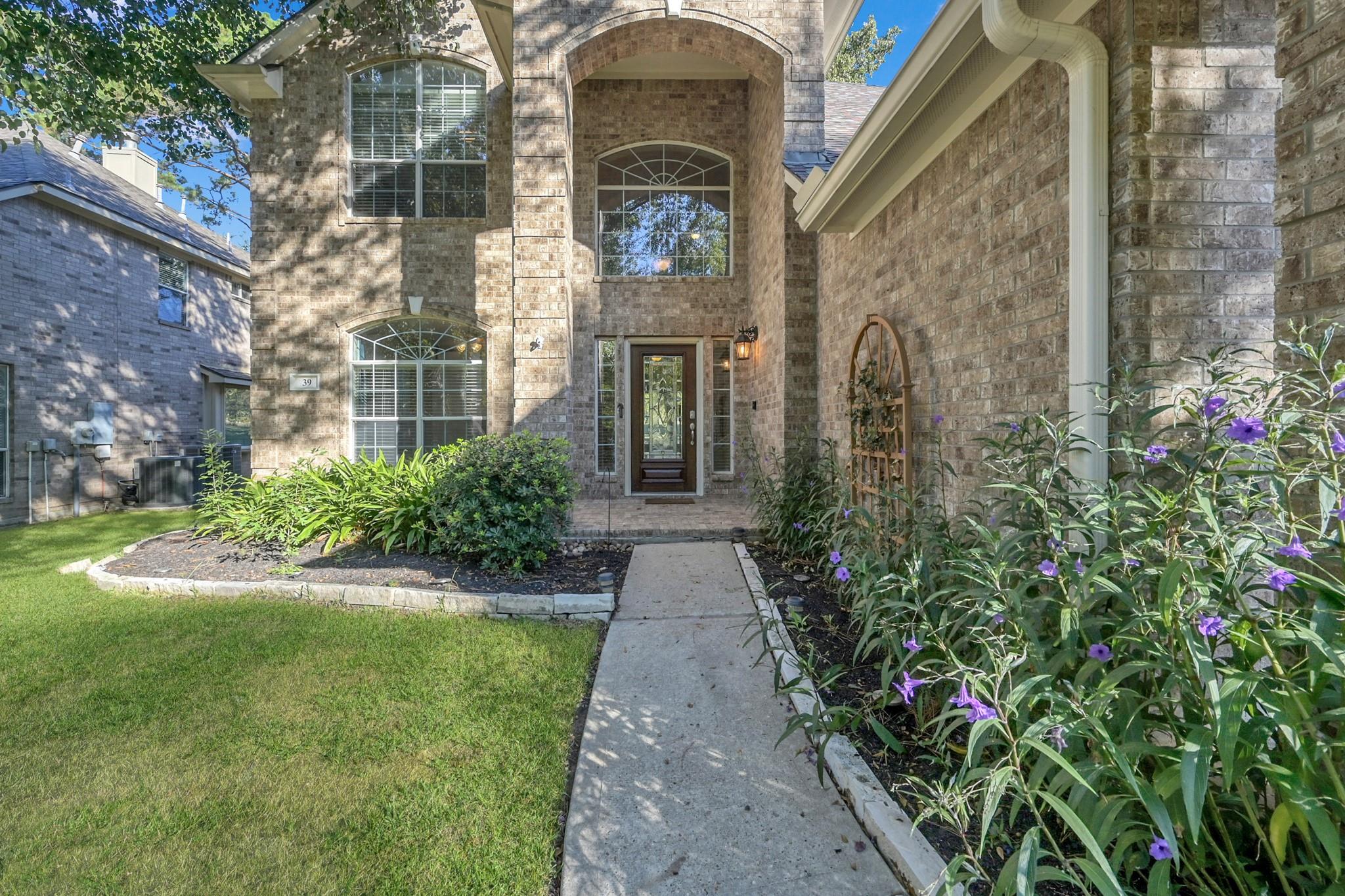 39 Laguna Road