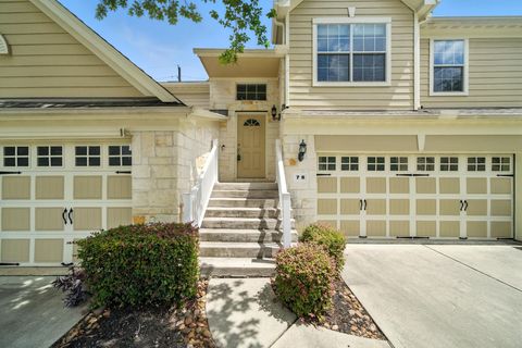 Photo of 13600 Breton Ridge Street #7B, Houston, TX 77070 (MLS # 85495078)