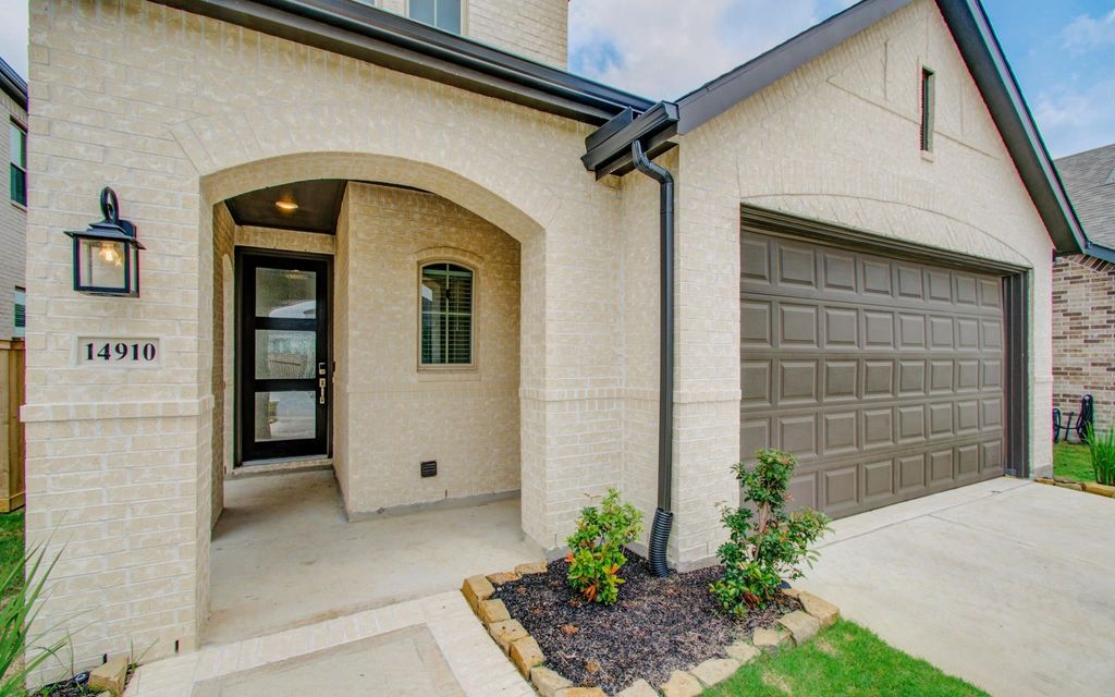 Photo of 14910 Mossycup Spur Way, Cypress, TX 77433 (MLS # 55841519)