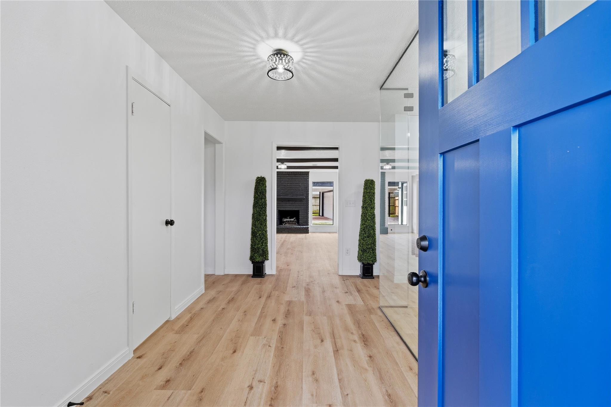 8014 17th Green Drive