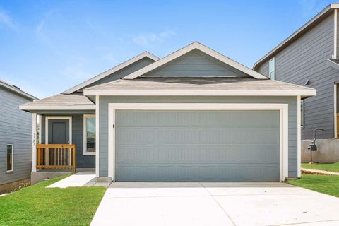 Photo of 3322 Rodgers Hill, San Antonio, TX 78245 (MLS # 40641353)