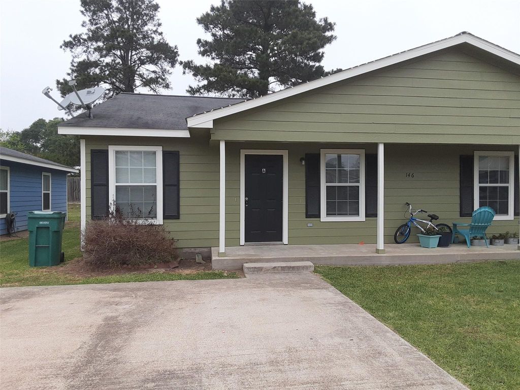 Photo of 134 S Bend Court #A, Willis, TX 77378 (MLS # 69772884)