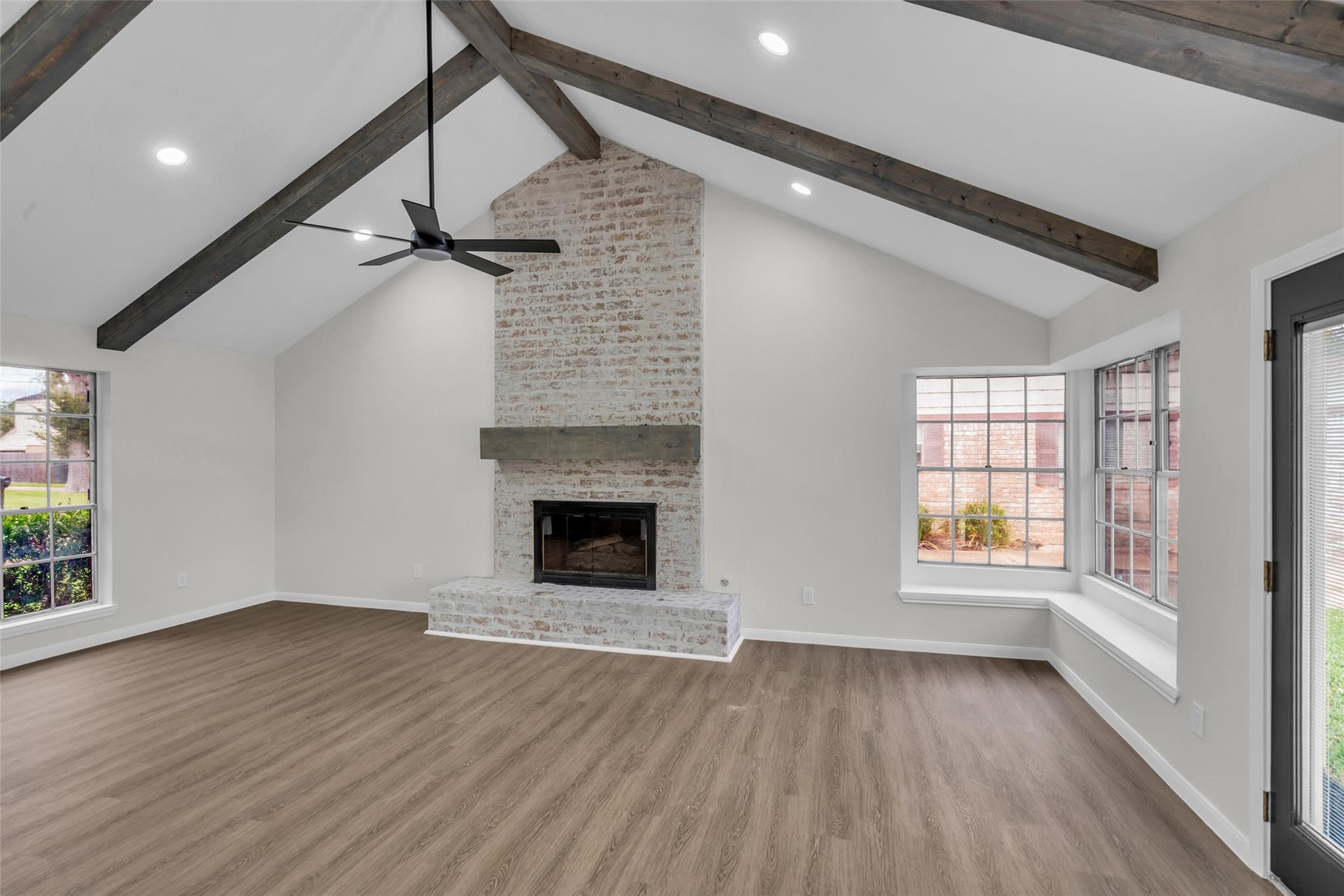 3911 Pecan Valley Drive