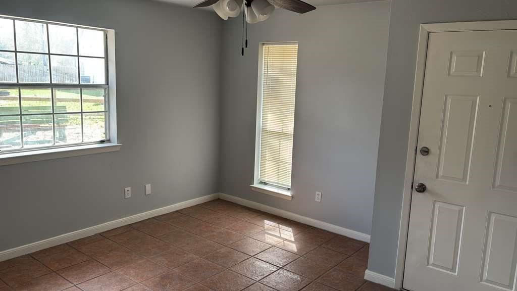 108 Pine Place Street