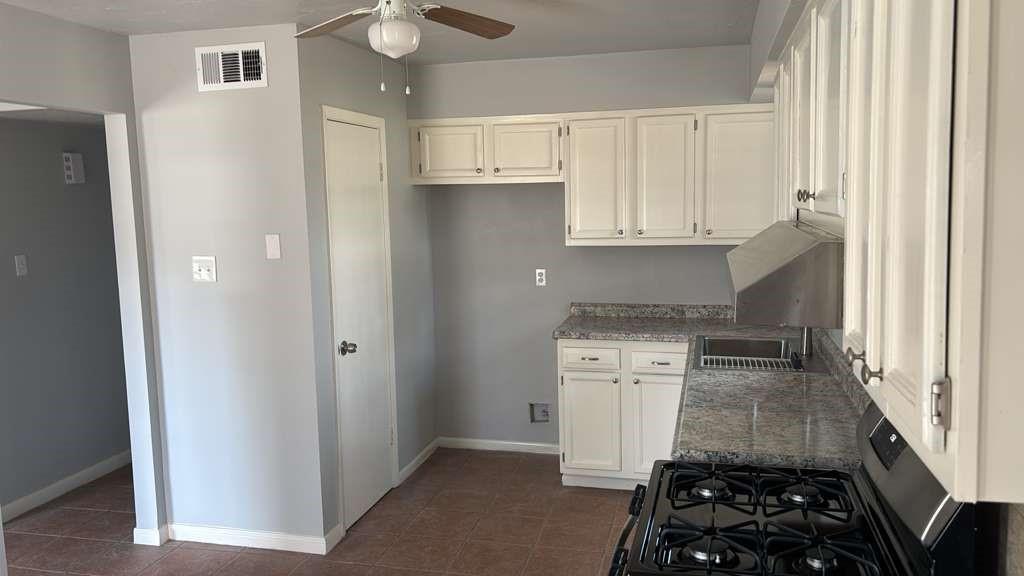 108 Pine Place Street