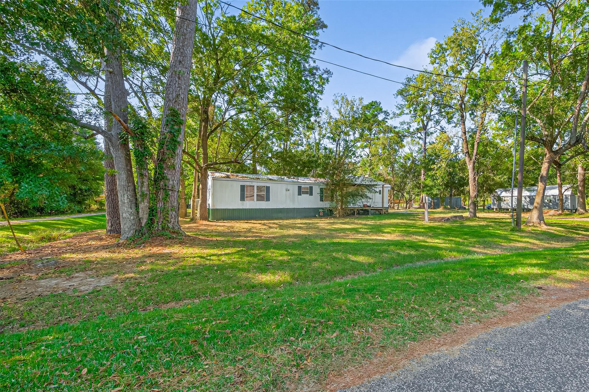 14 County Road 2400