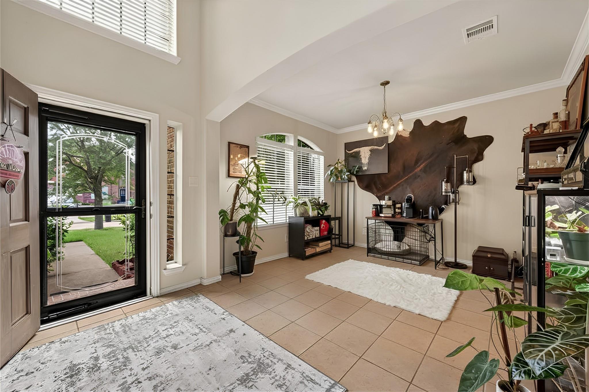 121 Fairport Court