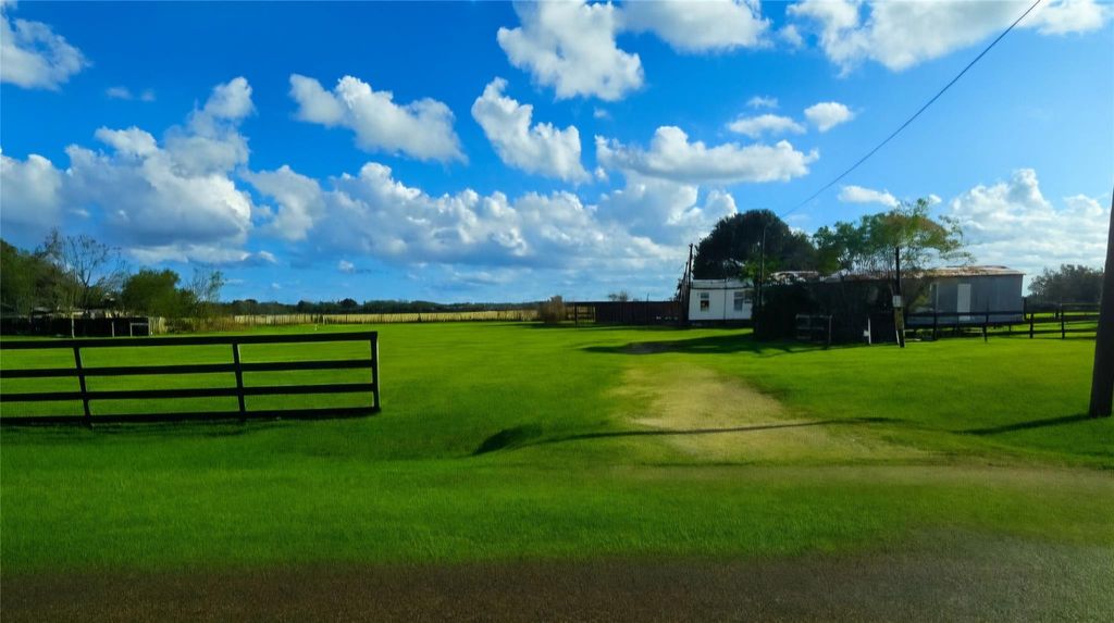 Photo of 12025 Mcfarlane Road, Beasley, TX 77417 (MLS # 17976884)