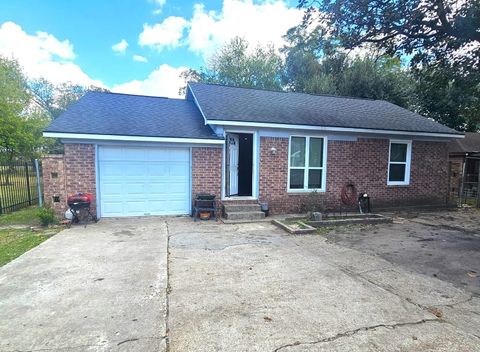 4816 Dabney Street Houston TX 77026