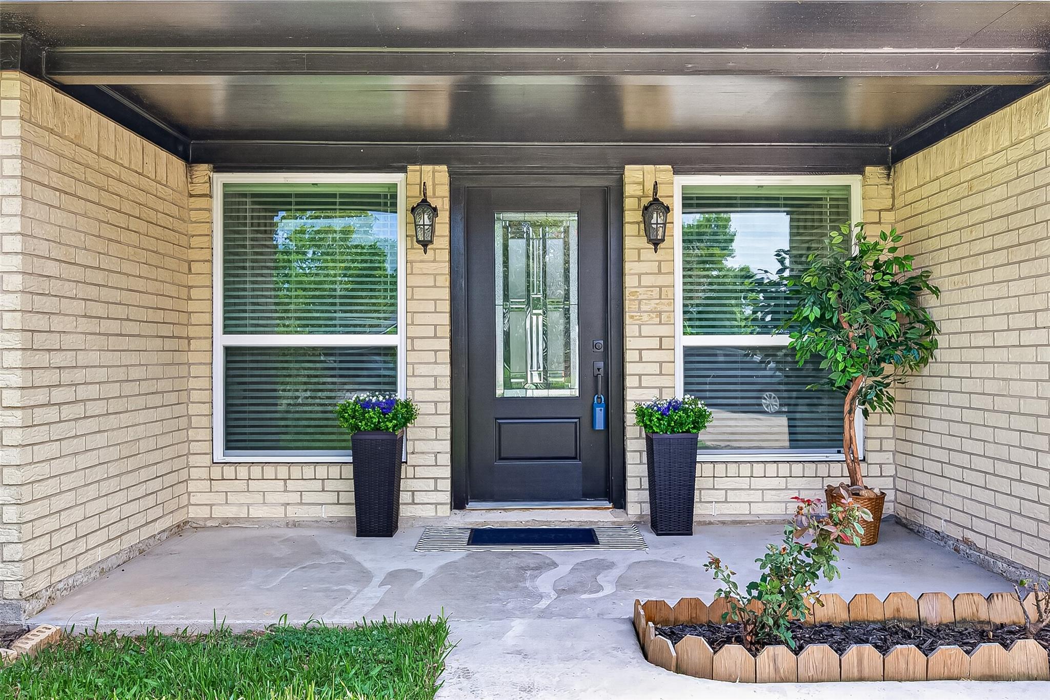 237 Burkett Street