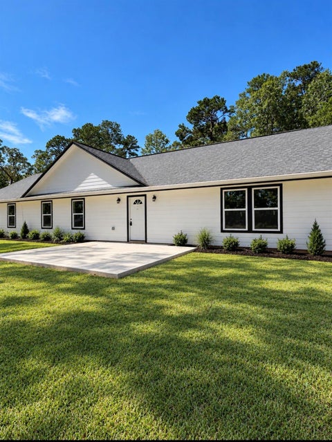 Photo of 124 Deane Drive, Livingston, TX 77351 (MLS # 8208906)