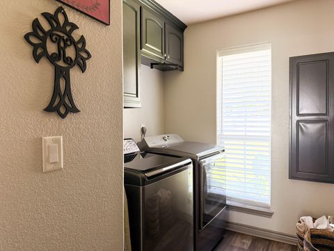 Tiny photo for 20274 County Road 376, Marquez, TX 77865 (MLS # 50920336)
