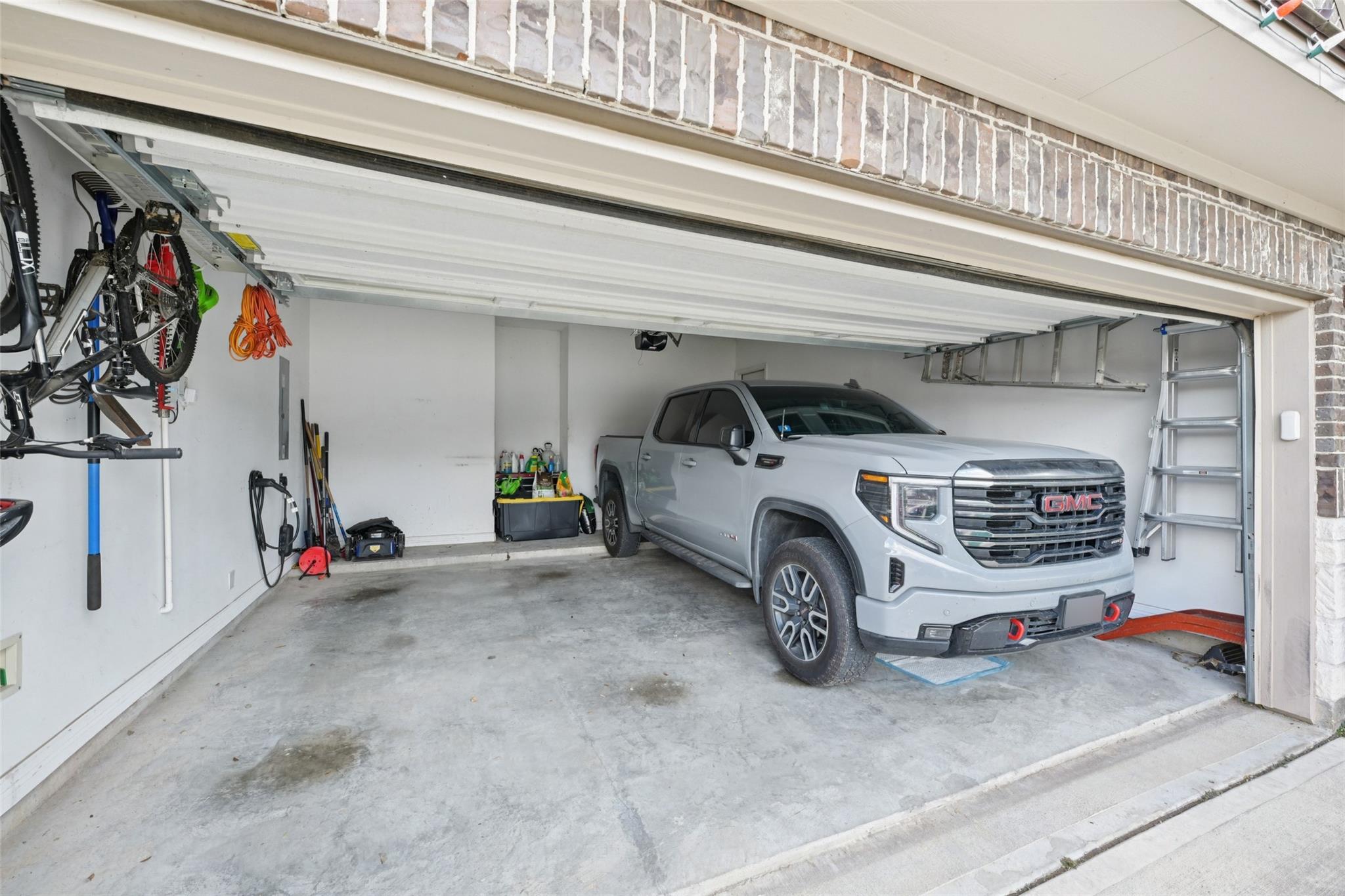 9630 Wildgrove Hollow Drive