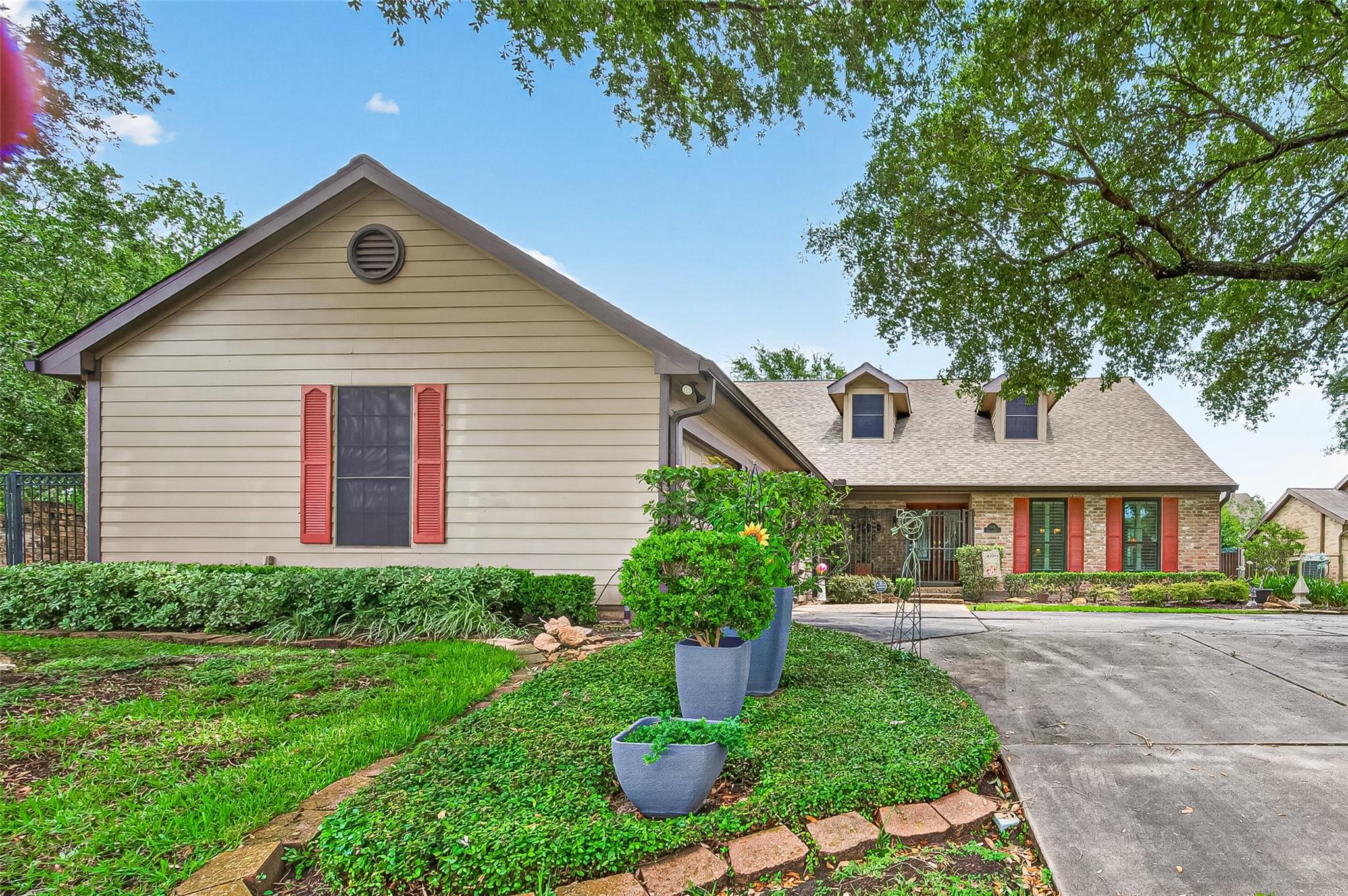 303 Longview Drive
