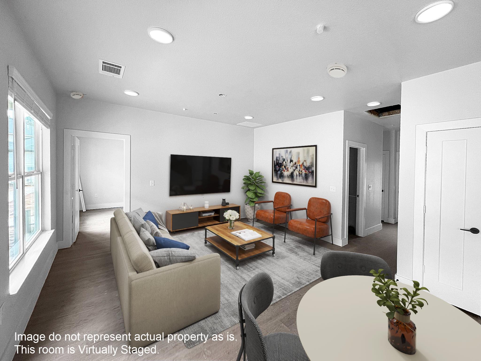 2400-445 Montgomery Park