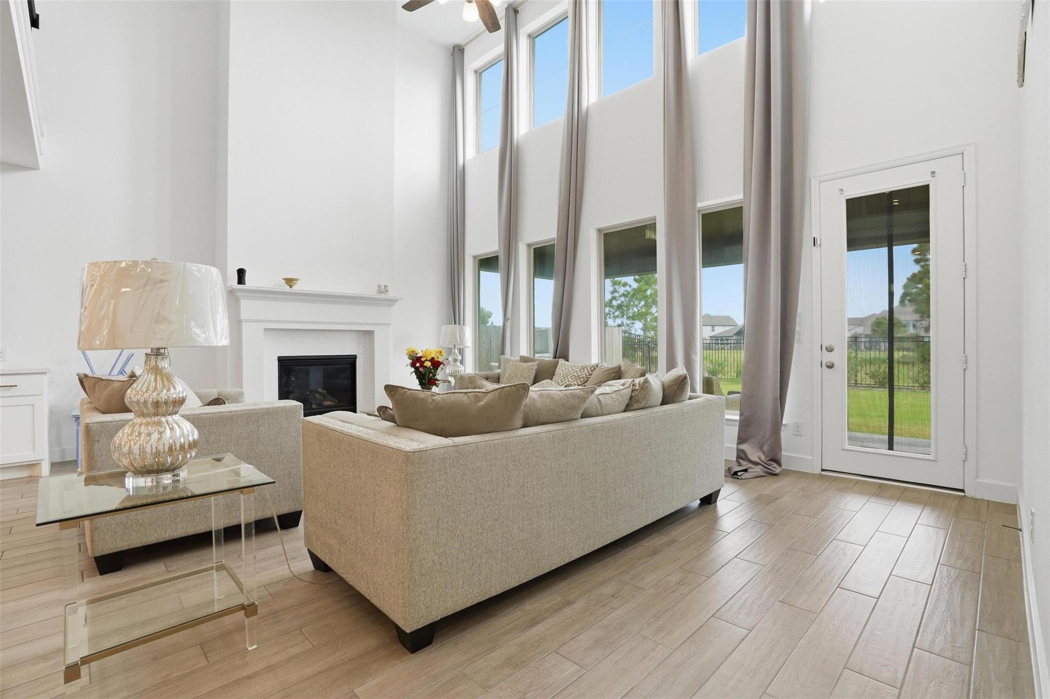 24719 Hibiscus Garden Way