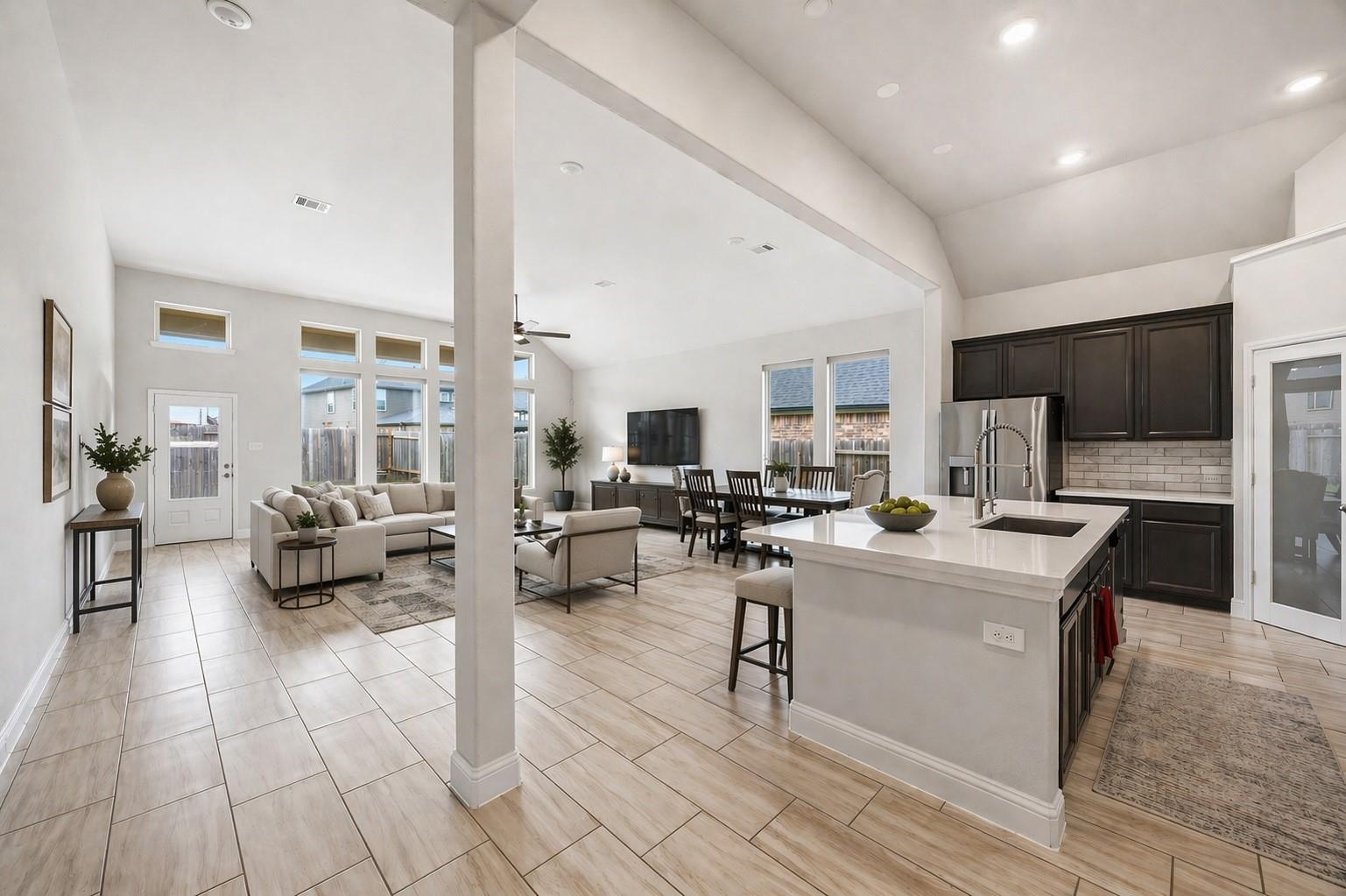 2263 Vanessa Cay Lane