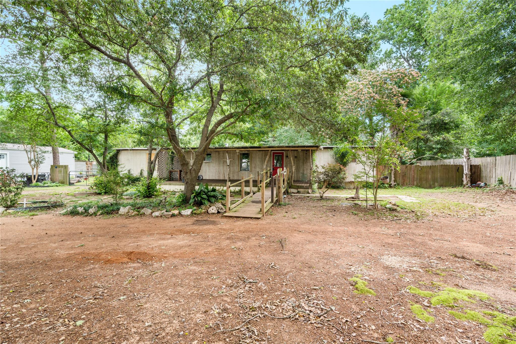 402 Baltzell Drive
