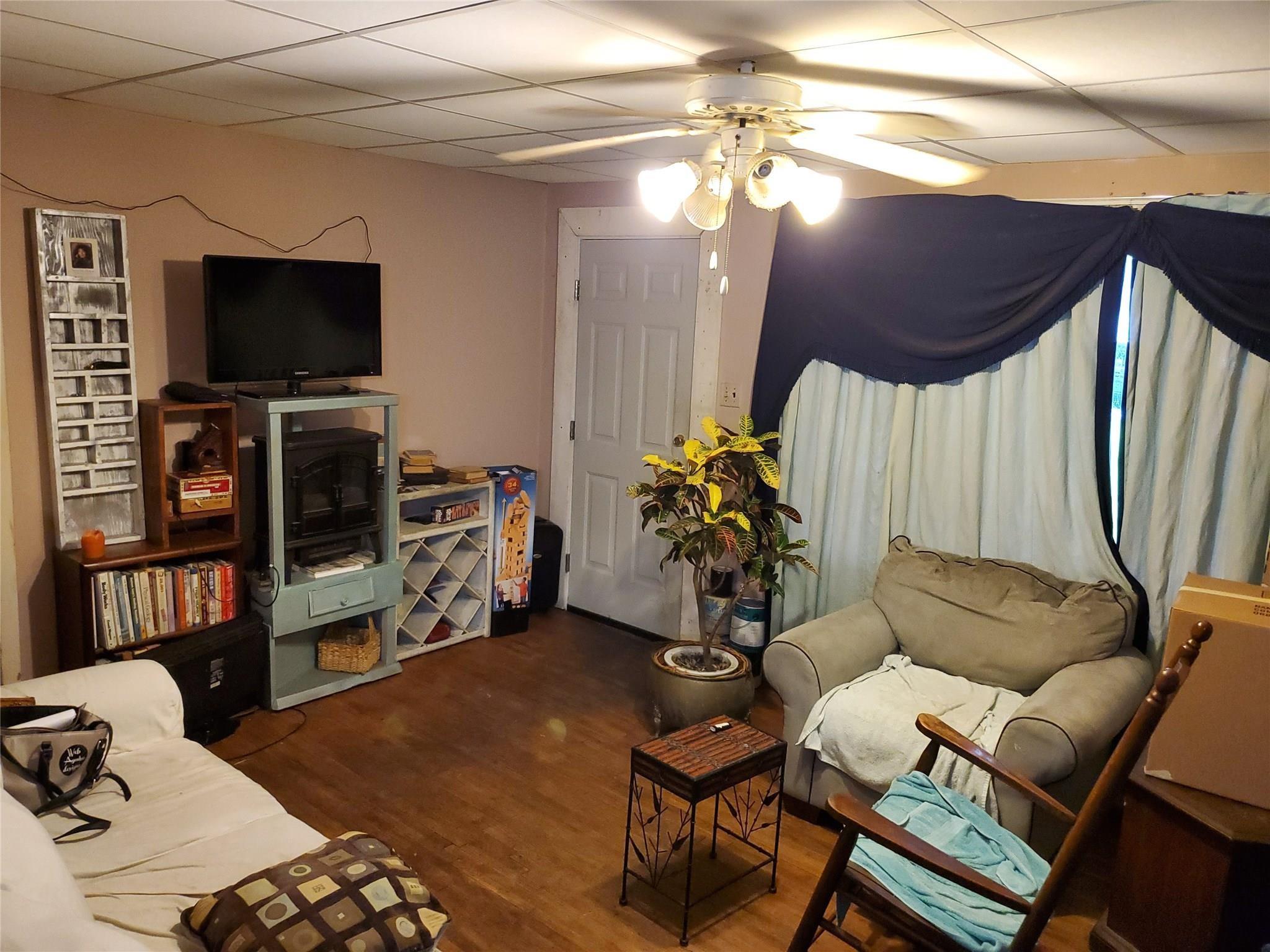 1507 Scarborough Lane