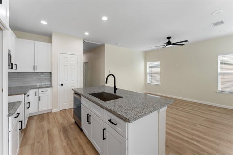 Photo of 5323 Groveton Street, Houston, TX 77033 (MLS # 49462133)