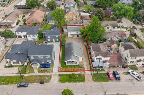 Photo of 27 Norwood Street, Houston, TX 77011 (MLS # 55140188)