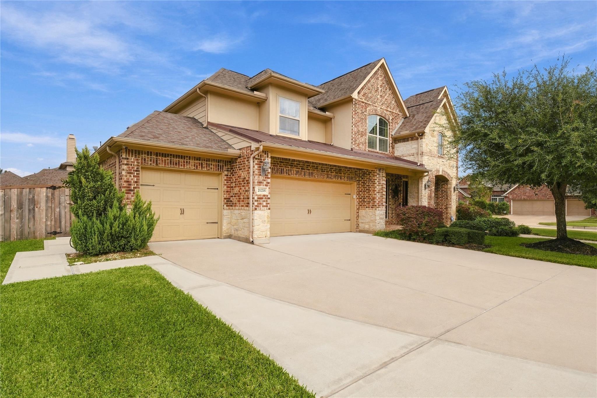 21218 Harvest Thistle Drive