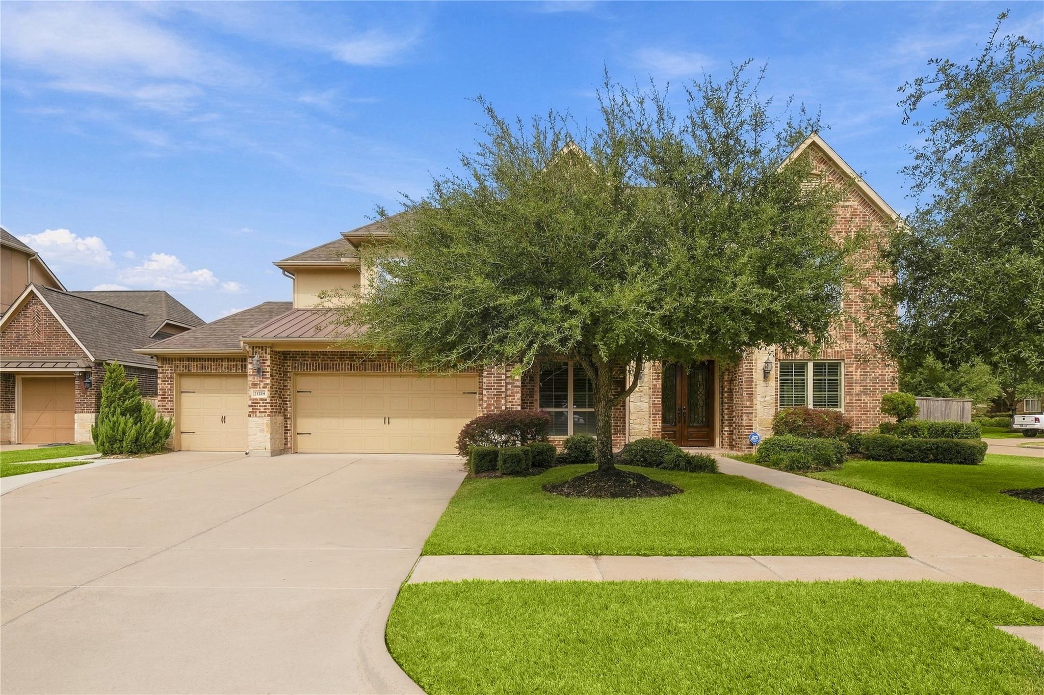 21218 Harvest Thistle Drive