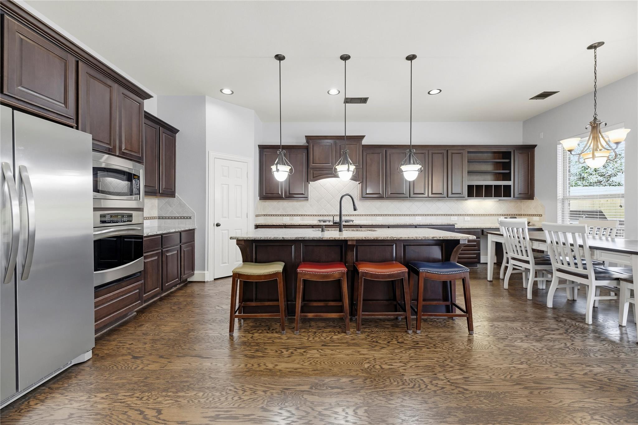 4423 Red Oak Grove Court