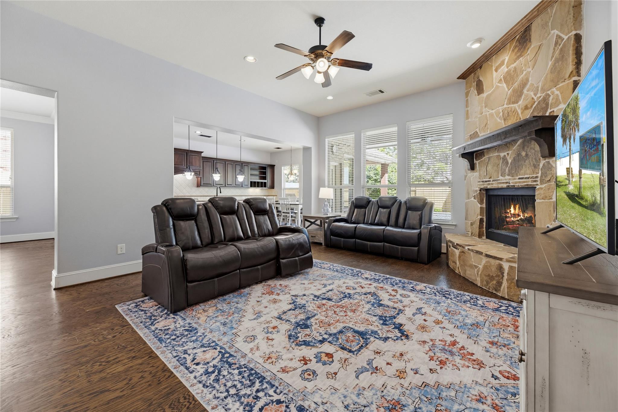 4423 Red Oak Grove Court