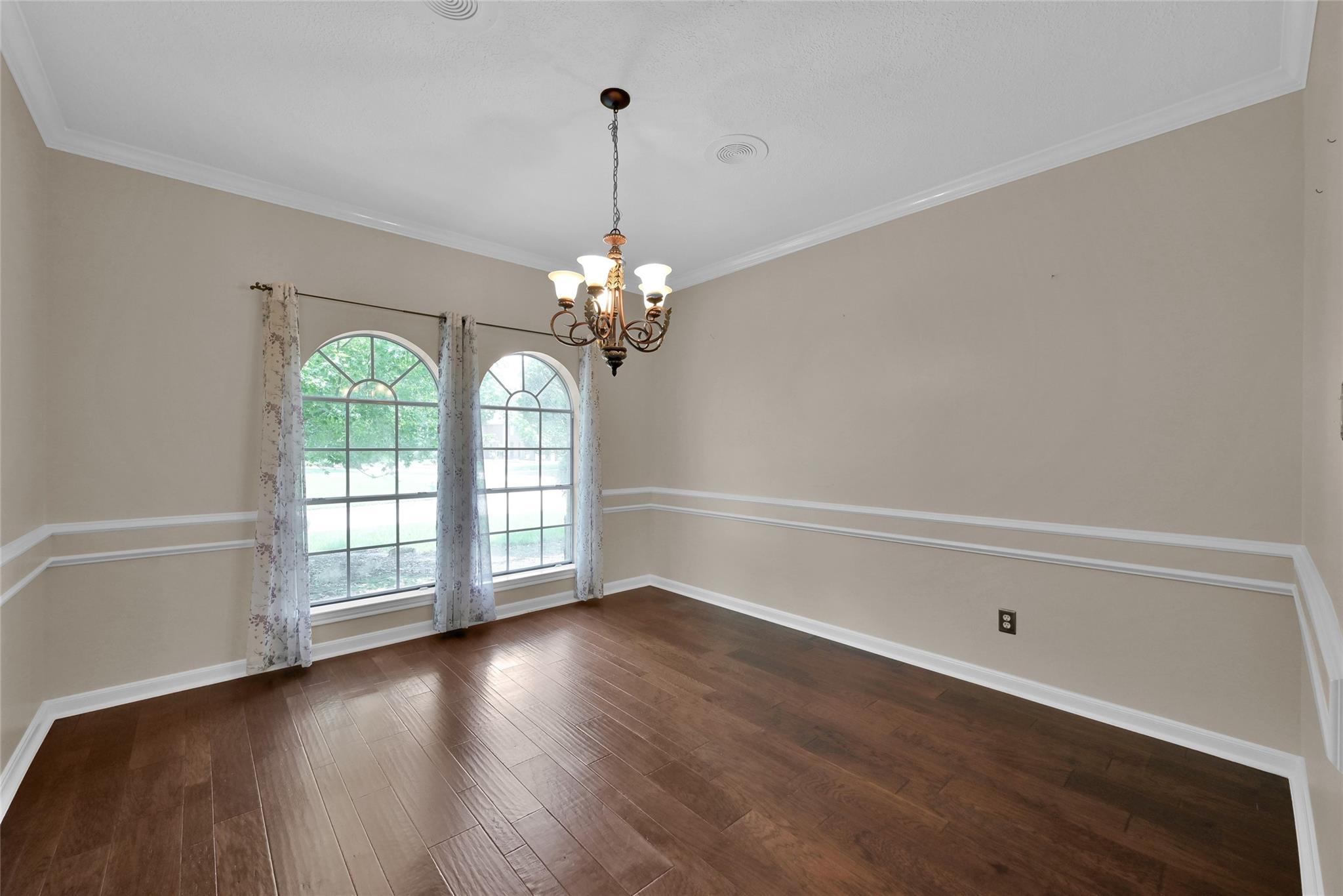 1803 Quiet Country Court