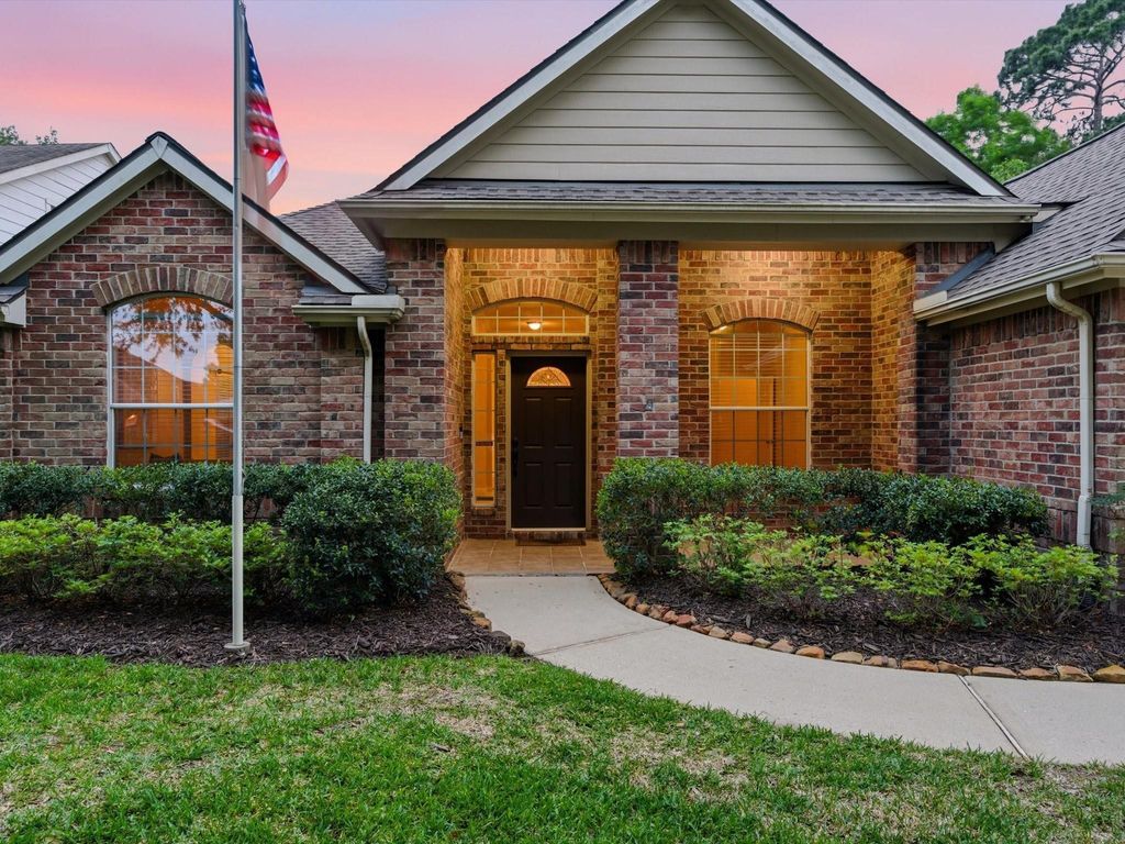 Photo of 31231 Quail Oak Park Lane, Spring, TX 77386 (MLS # 39376754)