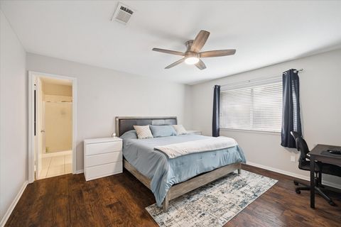 Tiny photo for 2430 Meandering Trail, Houston, TX 77339 (MLS # 4711800)