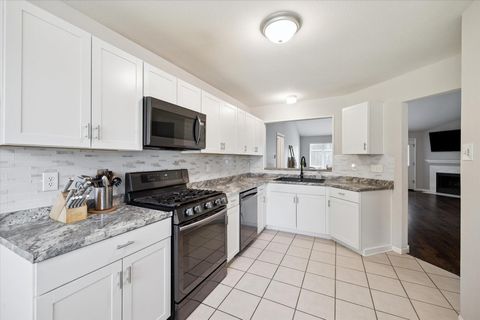 Tiny photo for 2430 Meandering Trail, Houston, TX 77339 (MLS # 4711800)