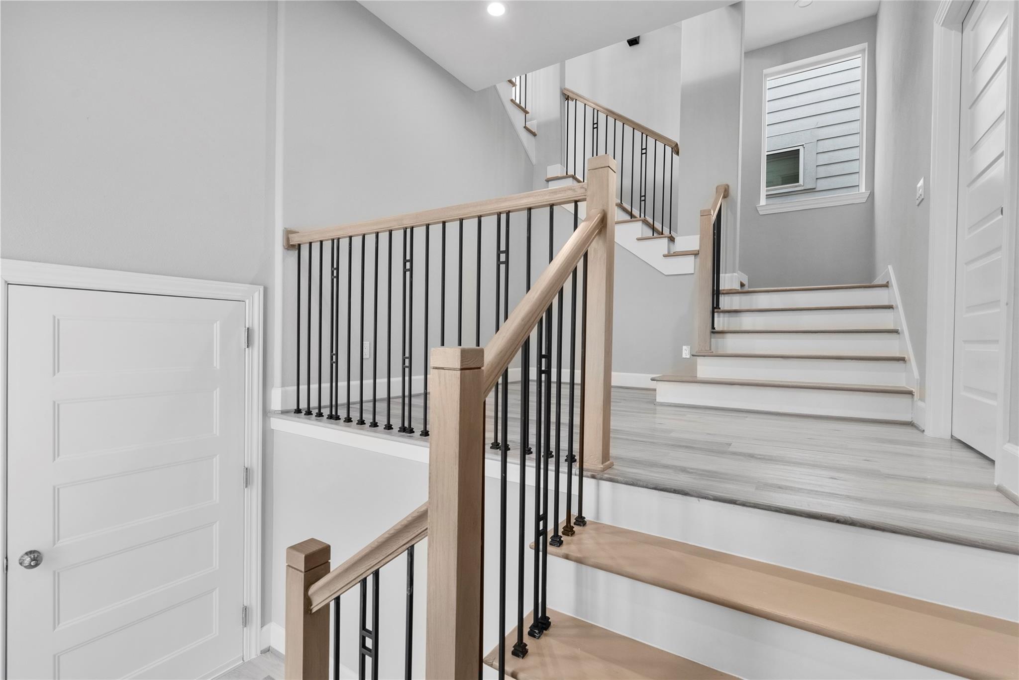 1122 W 16th Street B