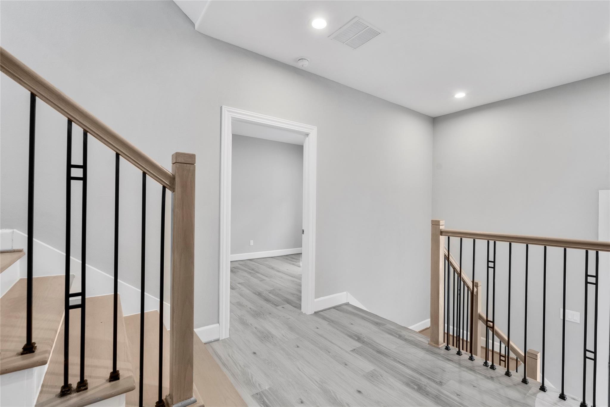 1122 W 16th Street B