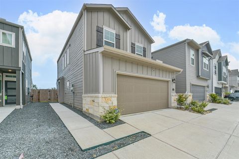 Photo of 14834 Slow River Avenue, Houston, TX 77082 (MLS # 76103430) Photo of 14834 Slow River Avenue, Houston, TX 77082 (MLS # 76103430)