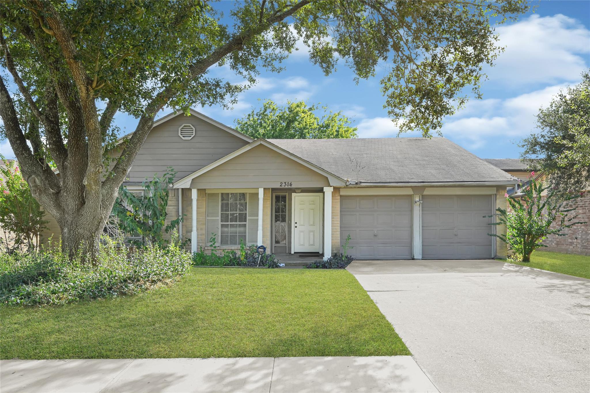 2314 Buttonhill Drive