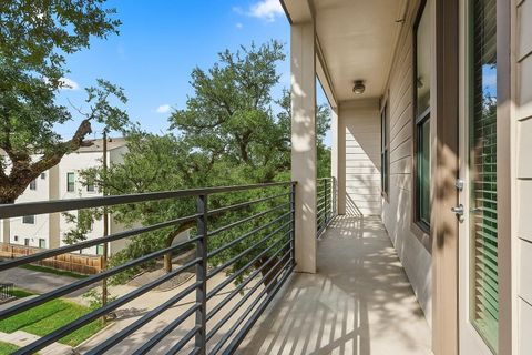 Photo of 4509 Mount Vernon Street #29, Houston, TX 77006 (MLS # 10696062)