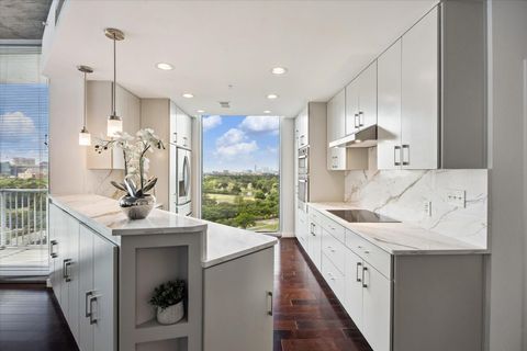 Tiny photo for 5925 Almeda Road #11218, Houston, TX 77004 (MLS # 83756478)