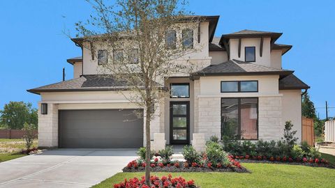 Photo of 10902 Water Point Drive, Missouri City, TX 77459 (MLS # 38375268)
