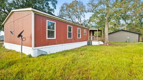 Photo of 10499 State Highway 156, Coldspring, TX 77331 (MLS # 14300531)
