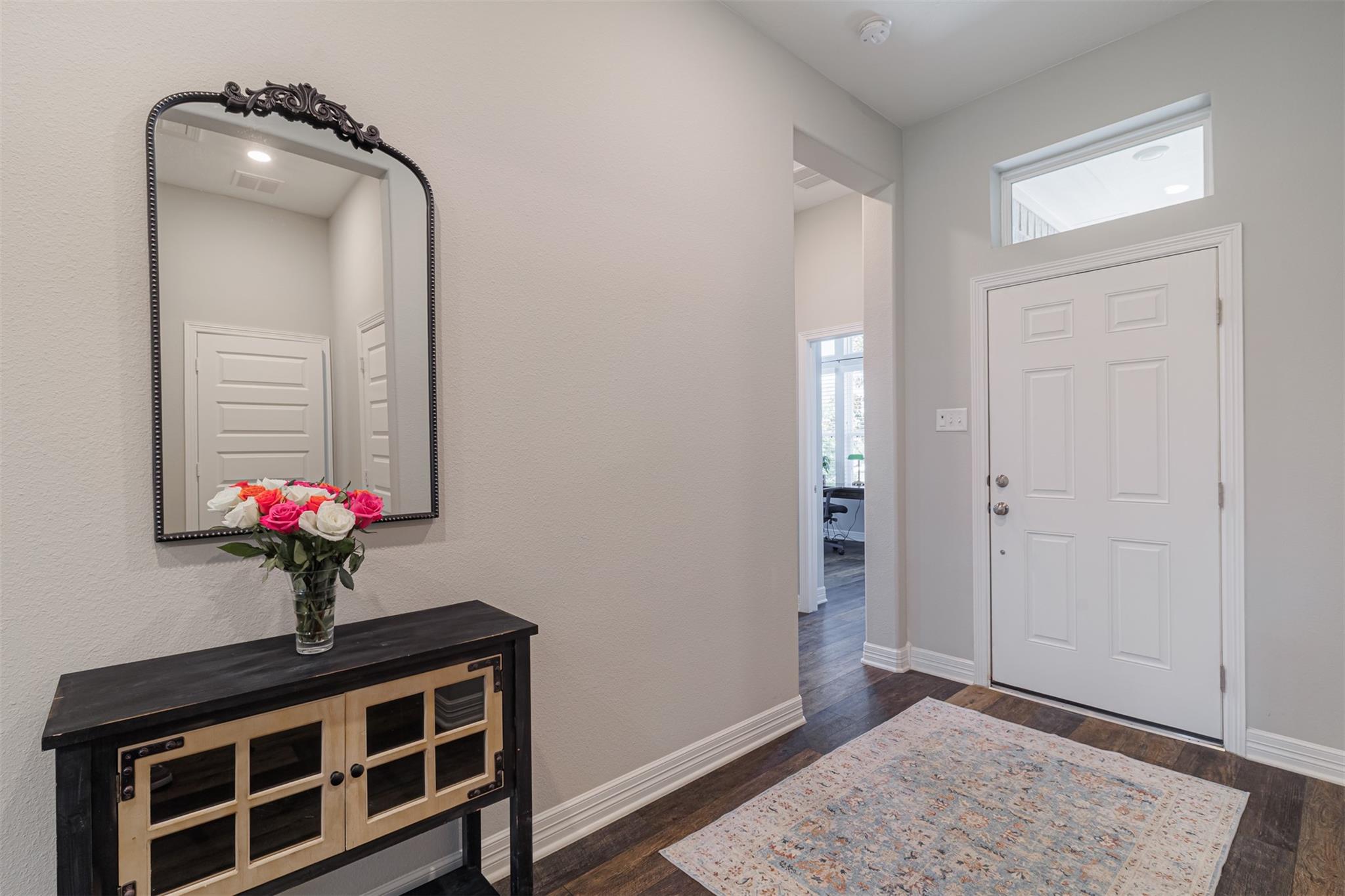 920 Lunar View Court