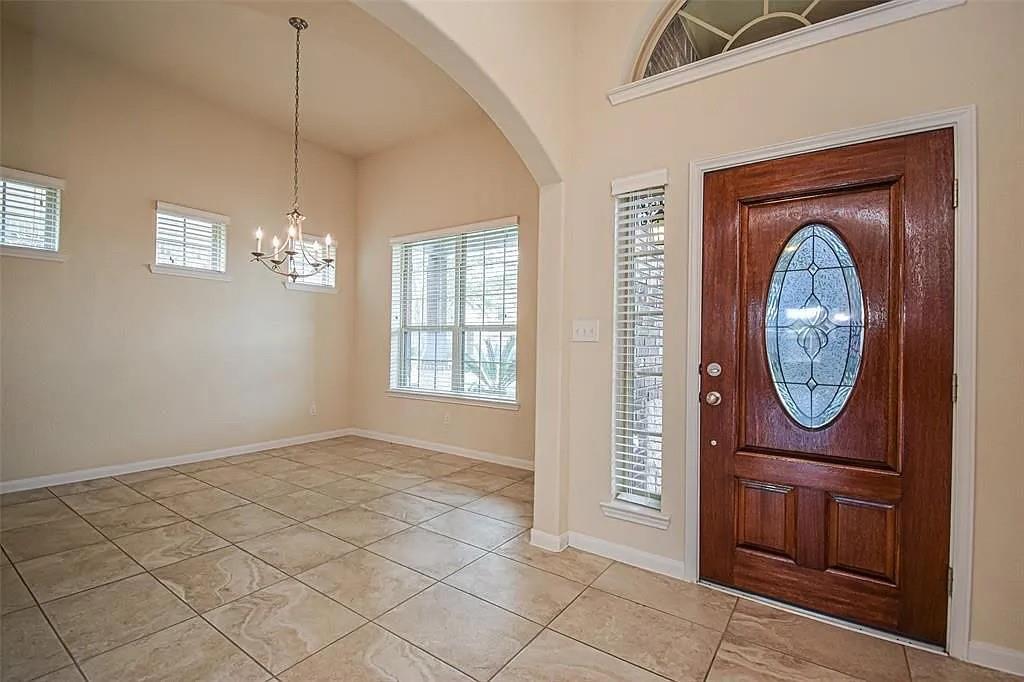 17626 Sauki Lane