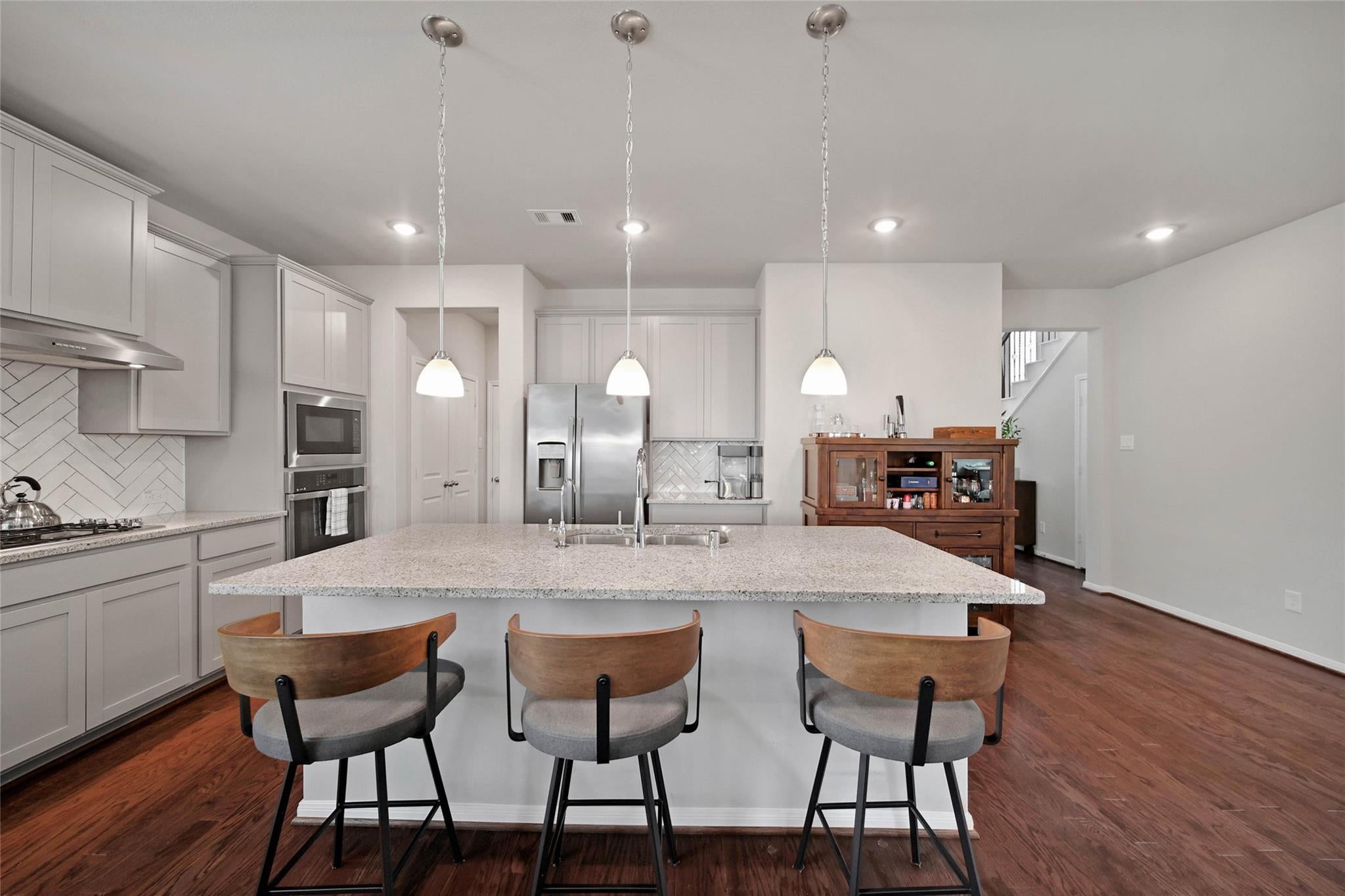 3715 Handel Drive
