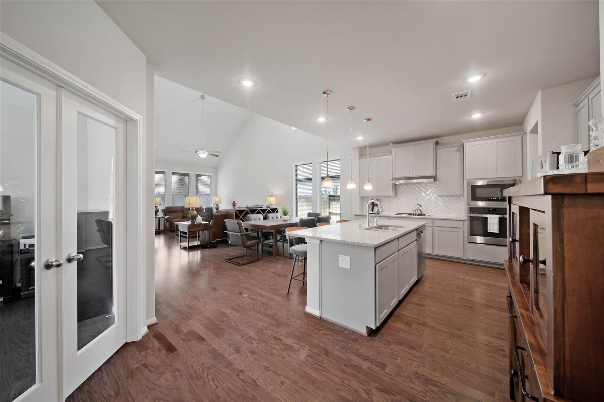 3715 Handel Drive
